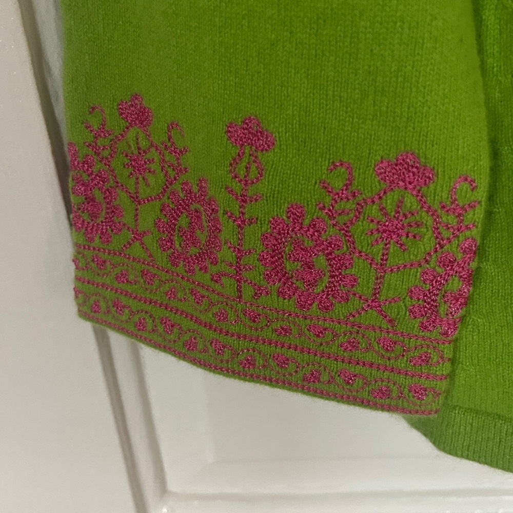 Lilly Pulitzer Vibrant Green and Pink Sweater - Picture 3 of 4